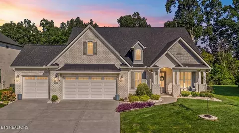 11611 Boston Ivy Ln, Knoxville, TN 37932
