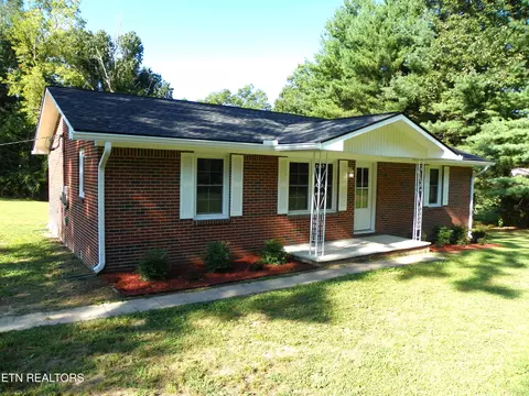 5294 Coal Bank Rd, Sparta, TN 38583