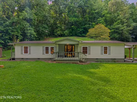 3923 Freels Rd, Friendsville, TN 37737