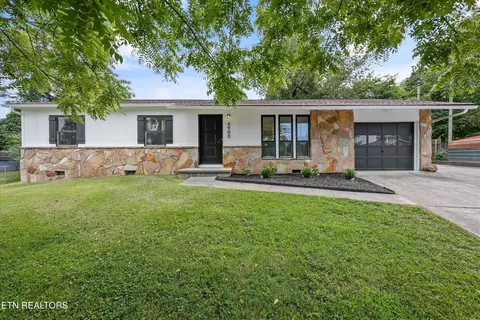 4900 Lancer Dr, Knoxville, TN 37921