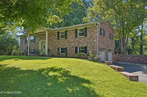 408 Abner Cruze Rd, Knoxville, TN 37920
