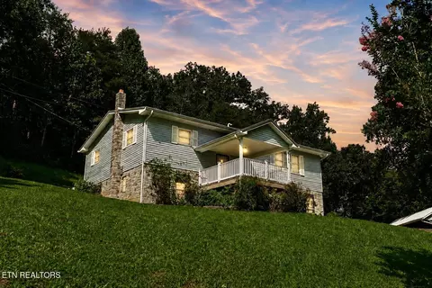 8724 Spangler Rd, Knoxville, TN 37920