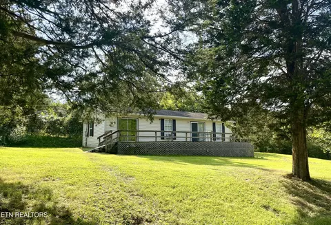 672 Raccoon Valley Rd, Maynardville, TN 37807