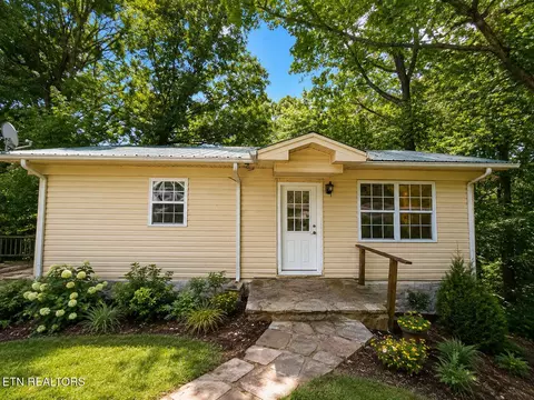1968 Sparta Hwy, Sparta, TN 38583