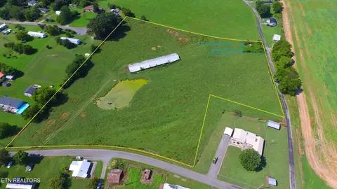 351 Randolph Fridley Rd, Sweetwater, TN 37874