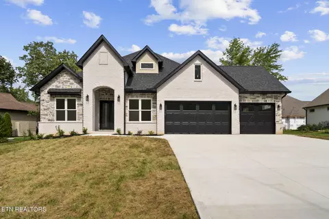 118 Hedgewood Pt, Crossville, TN 38558