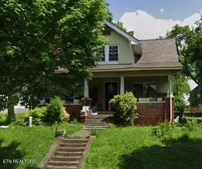 2448 Linden Ave, Knoxville, TN 37917