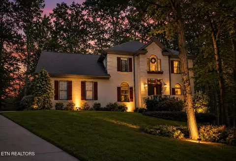 625 Union Camp Ln, Knoxville, TN 37934