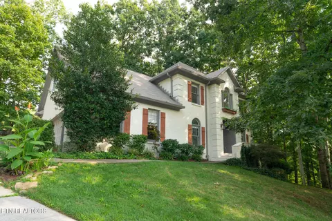 625 Union Camp Ln, Knoxville, TN 37934