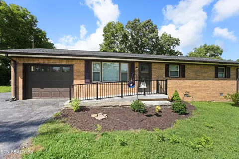 43 Sharon Dr, Crossville, TN 38555