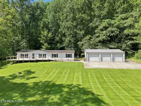 8111 Pickens Gap Rd, Knoxville, TN 37920