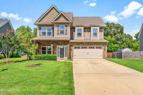 1171 Aspen Glen Dr, Alcoa, TN 37701