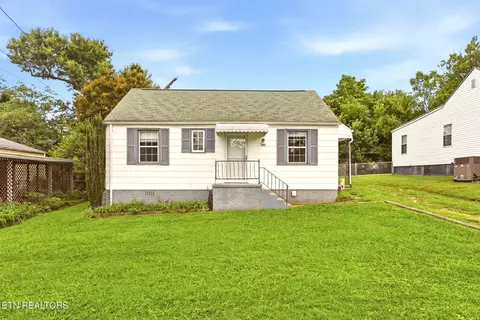507 Broadview Dr, Knoxville, TN 37912