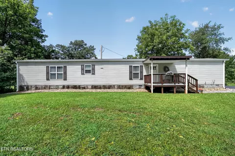 1757 Byrdstown Hwy, Livingston, TN 38570