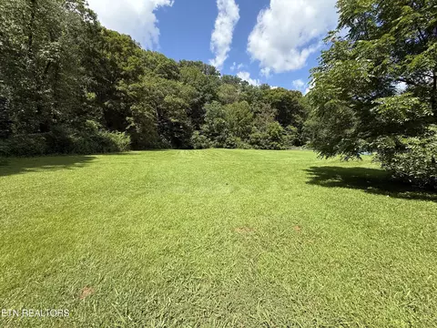Exterior - 353 Cotula Rd, Duff, TN 37729 photo 1 of 8