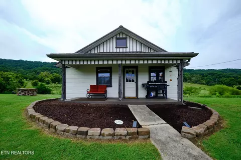 275 Lawson Rd, Bulls Gap, TN 37711