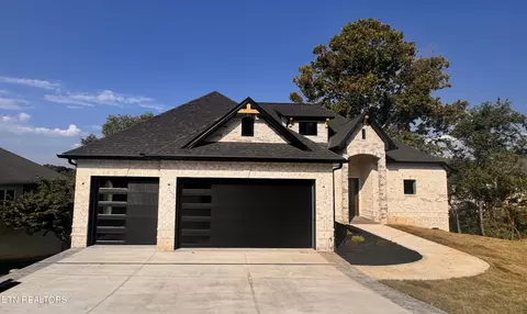 261 Ootsima Way, Loudon, TN 37774