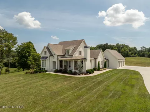 4936 Fort Sumter Rd, Knoxville, TN 37938