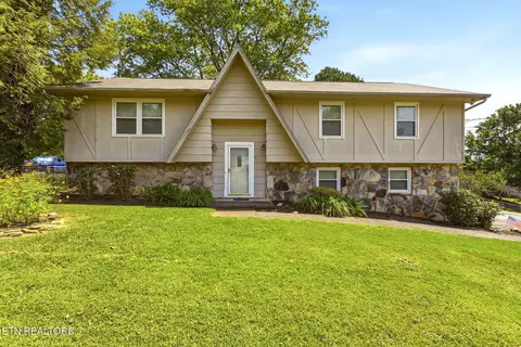 7404 Sturbridge Ct, Knoxville, TN 37931