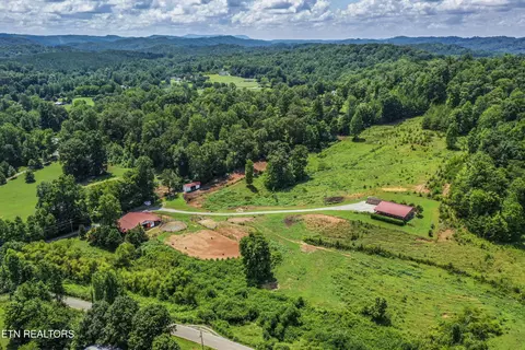 598 Griffith Branch Rd, Madisonville, TN 37354