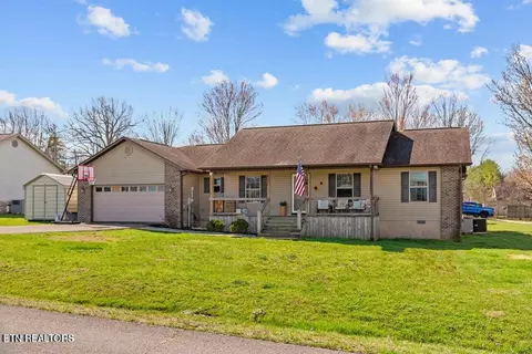 34 Lakyn Dr, Crossville, TN 38571