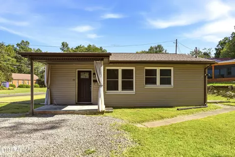 197 Manhattan Ave, Oak Ridge, TN 37830