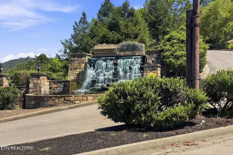 Other - 818 Golf View Blvd UNIT 1401, Pigeon Forge, TN 37863 photo 2 of 5