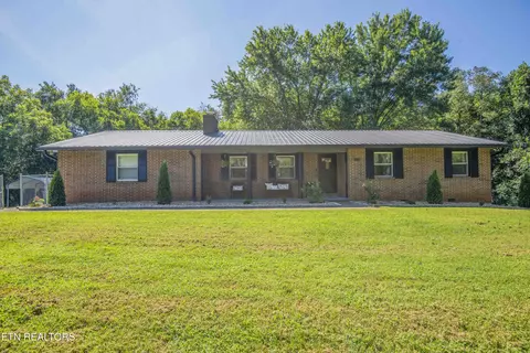 7600 Thorn Grove Pike, Knoxville, TN 37914