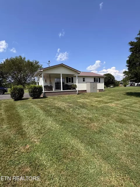2055 Boyds Creek Hwy, Sevierville, TN 37876