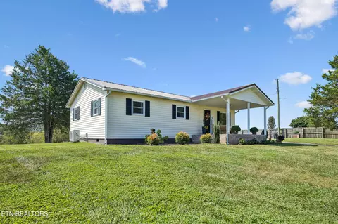 2055 Boyds Creek Hwy, Sevierville, TN 37876
