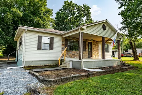 Exterior - 170 Dotson Rd, Greenback, TN 37742 photo 1 of 11