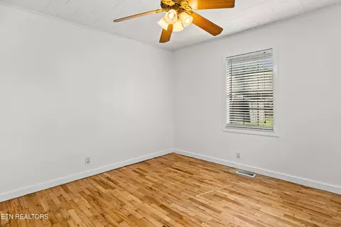 Bedroom - 170 Dotson Rd, Greenback, TN 37742 photo 9 of 9