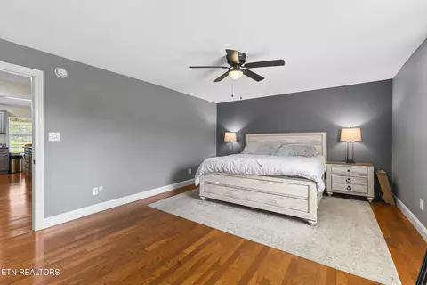 Bedroom - 1246 Greenbriar Rd, Talbott, TN 37877 photo 3 of 6