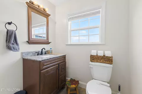 Bath - 1246 Greenbriar Rd, Talbott, TN 37877 photo 1 of 3