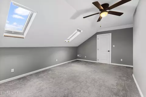Bedroom - 1246 Greenbriar Rd, Talbott, TN 37877 photo 6 of 6