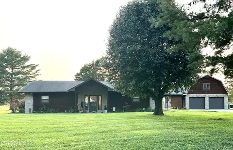 1017 Valley View Cir, Sevierville, TN 37876