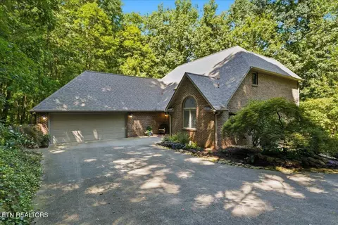 4511 Clinch View Ln, Knoxville, TN 37931