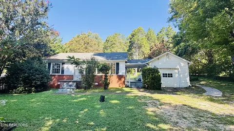 805 Metler Dr, Knoxville, TN 37912