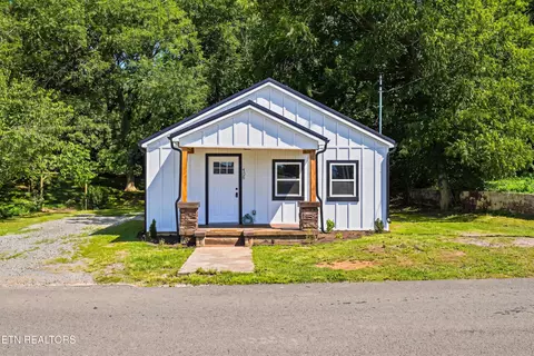 408 Prospect Ave, Newport, TN 37821