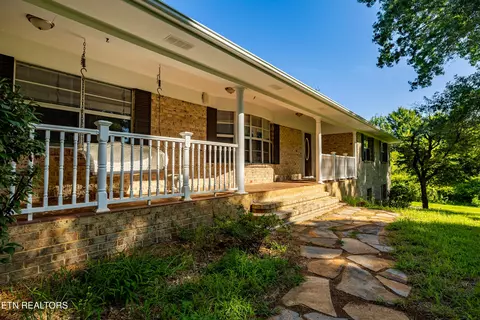 1659 Chestuee Rd, Cleveland, TN 37323