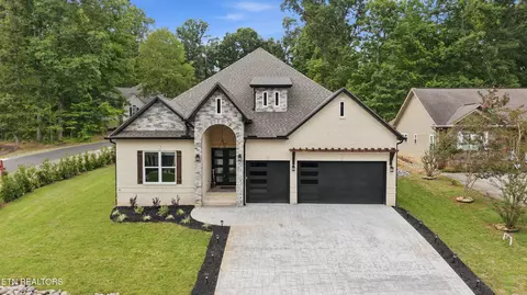 112 Inata Cir, Loudon, TN 37774