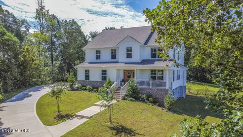 306 Lake Ridge Dr, Loudon, TN 37774