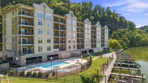 3001 River Towne Way #306, Knoxville, TN 37920