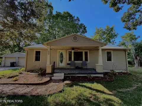 900 E First St, Crossville, TN 38555