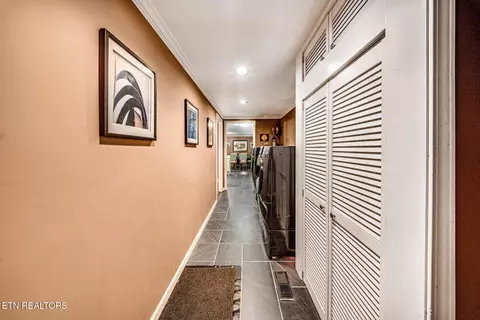 Entry Way - 733 Cavern Rd, Townsend, TN 37882 photo 1 of 2