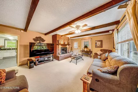 Living - 733 Cavern Rd, Townsend, TN 37882 photo 2 of 2