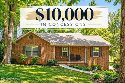 712 Kimbee Rd, Knoxville, TN 37923