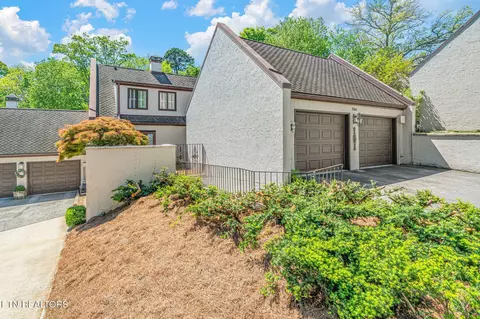 1246 Orleans Dr, Knoxville, TN 37919