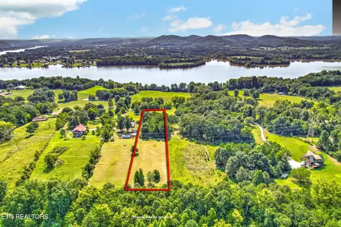 493 Goodner Ln, Birchwood, TN 37308