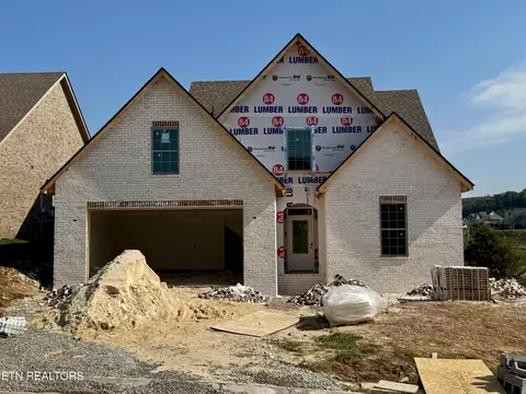 2106 Lantern Park Ln, Knoxville, TN 37932